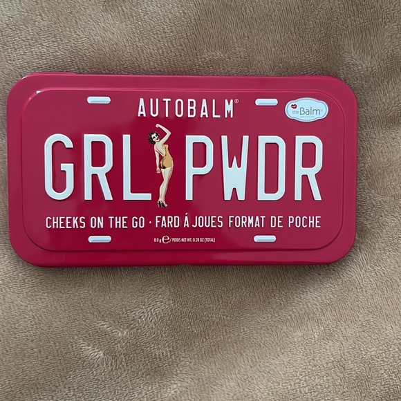 AUTOBALM® GRL PWDR “Cheeks on the go” - Picture 3 of 5